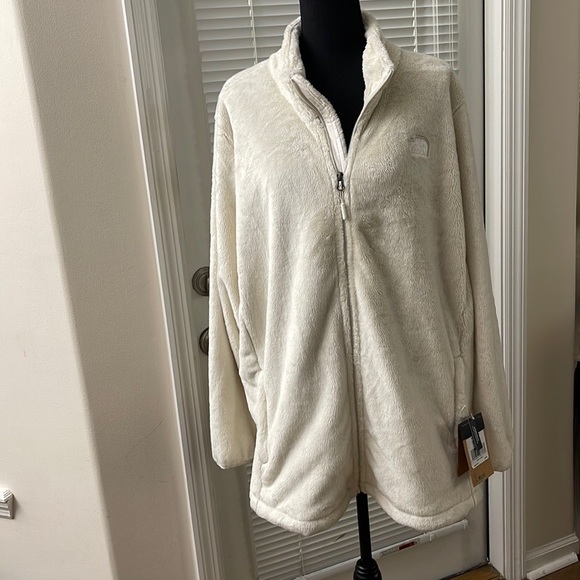 The North Face Plus Osito Flax (2X) or Gardenia White (3X) Front Zip Jacket - Picture 2 of 12